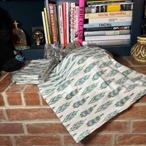 Crate and Barrel Ikat Print Napkins, Set of 6, New With Tags!